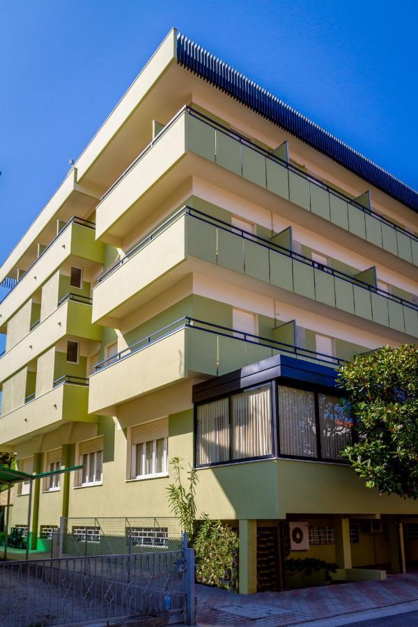 Hotel Boston Cesenatico Exterior photo